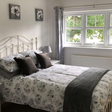 1 Silkin Serviced Accommodation Newton Aycliffe Esterno foto