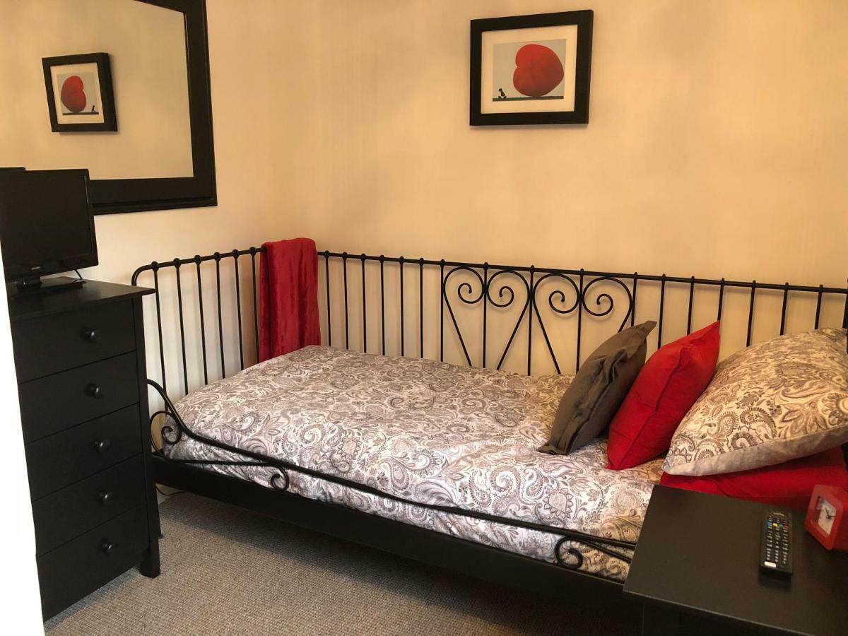 1 Silkin Serviced Accommodation Newton Aycliffe Esterno foto