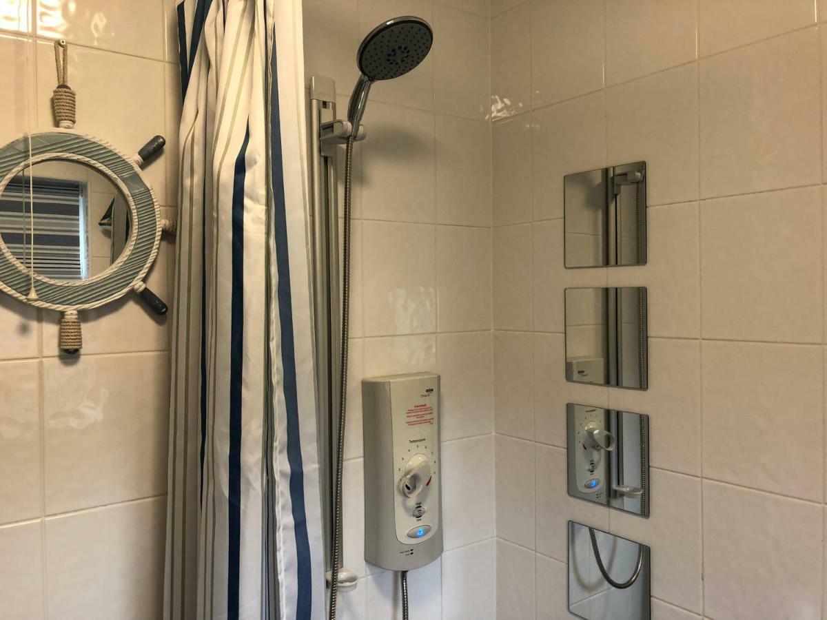 1 Silkin Serviced Accommodation Newton Aycliffe Esterno foto
